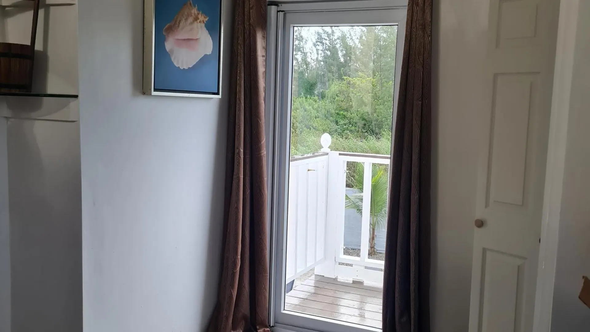 Bell At The Airport Suites Adults Only - Free Airport Transportation 拿骚 公寓
