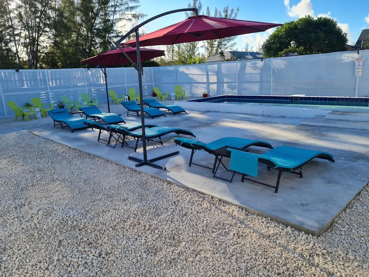 Bell At The Airport Suites Adults Only - Free Airport Transportation Nassau 0*,  Bahamas