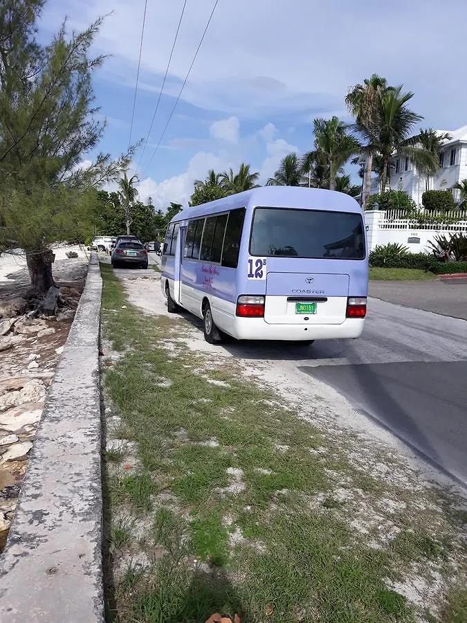 Bell At The Airport Suites Adults Only - Free Airport Transportation Nassau Bahamas
