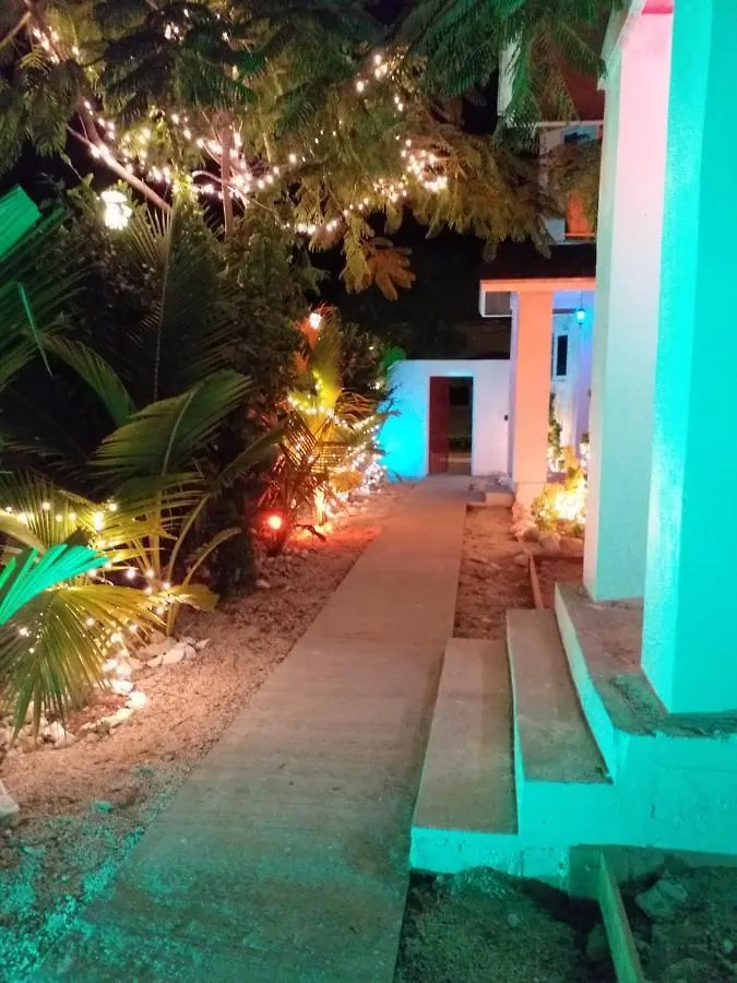 Bell At The Airport Suites Adults Only - Free Airport Transportation Nassau 0*,  Bahamas